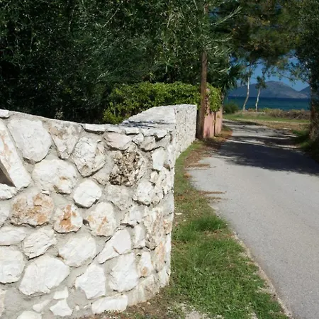 아파트 Sami Nefeli